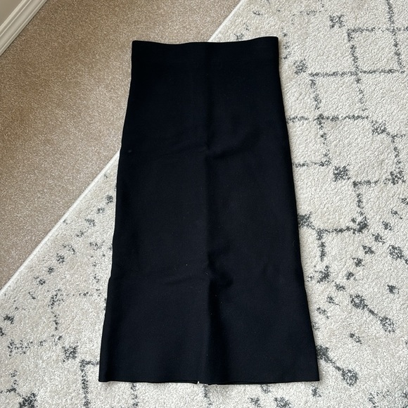 KAREN MILLEN Full zipper (back or front) skirt size XS - Picture 2 of 4